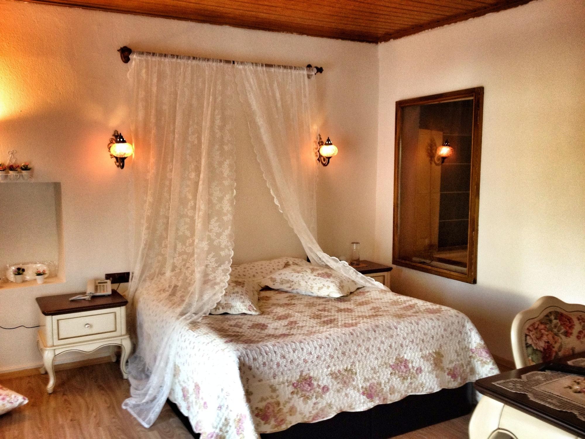 Sakli Konak Cappadocia Hotel&Restaurant Ючхисар Екстериор снимка
