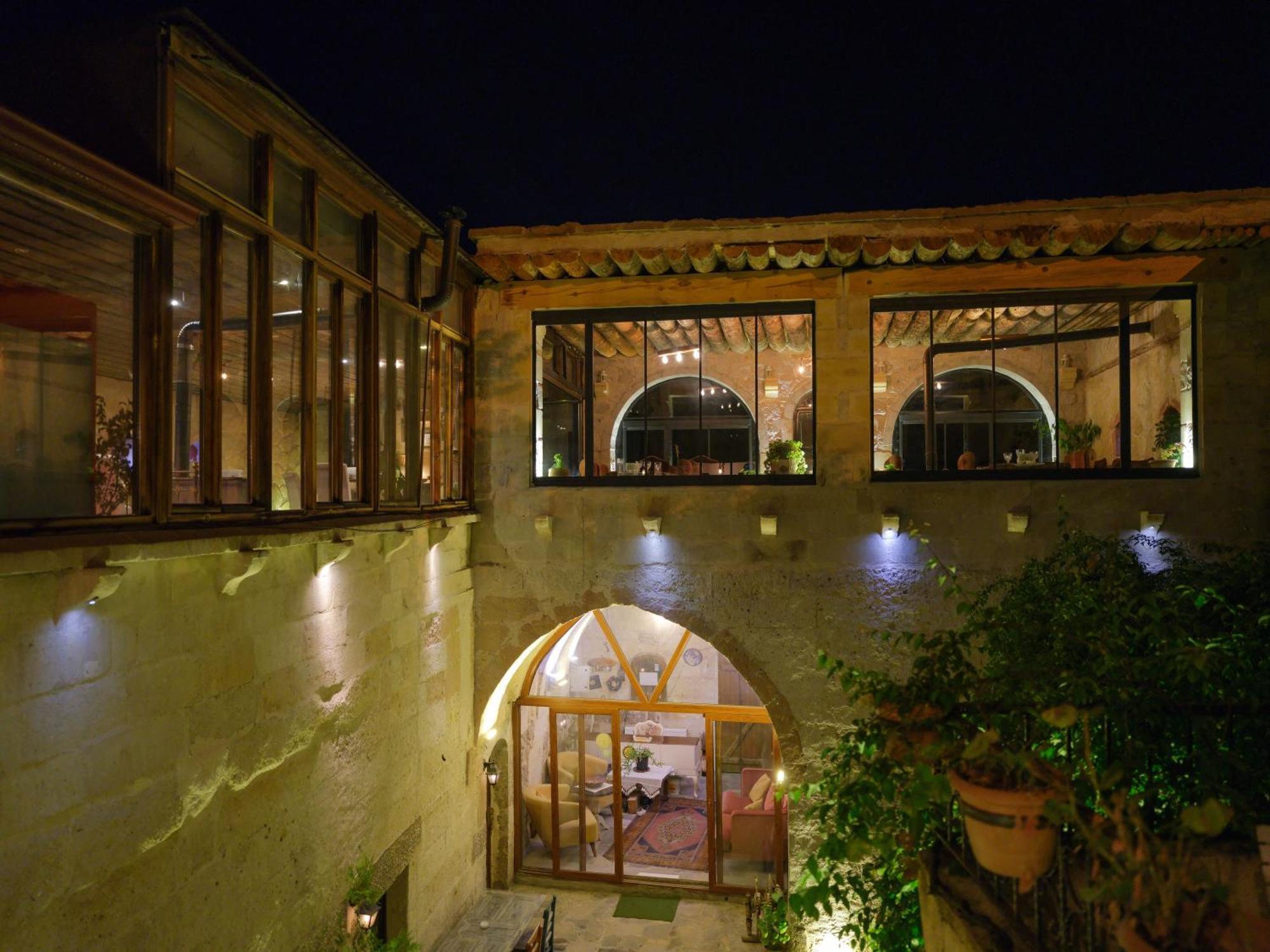 Sakli Konak Cappadocia Hotel&Restaurant Ючхисар Екстериор снимка