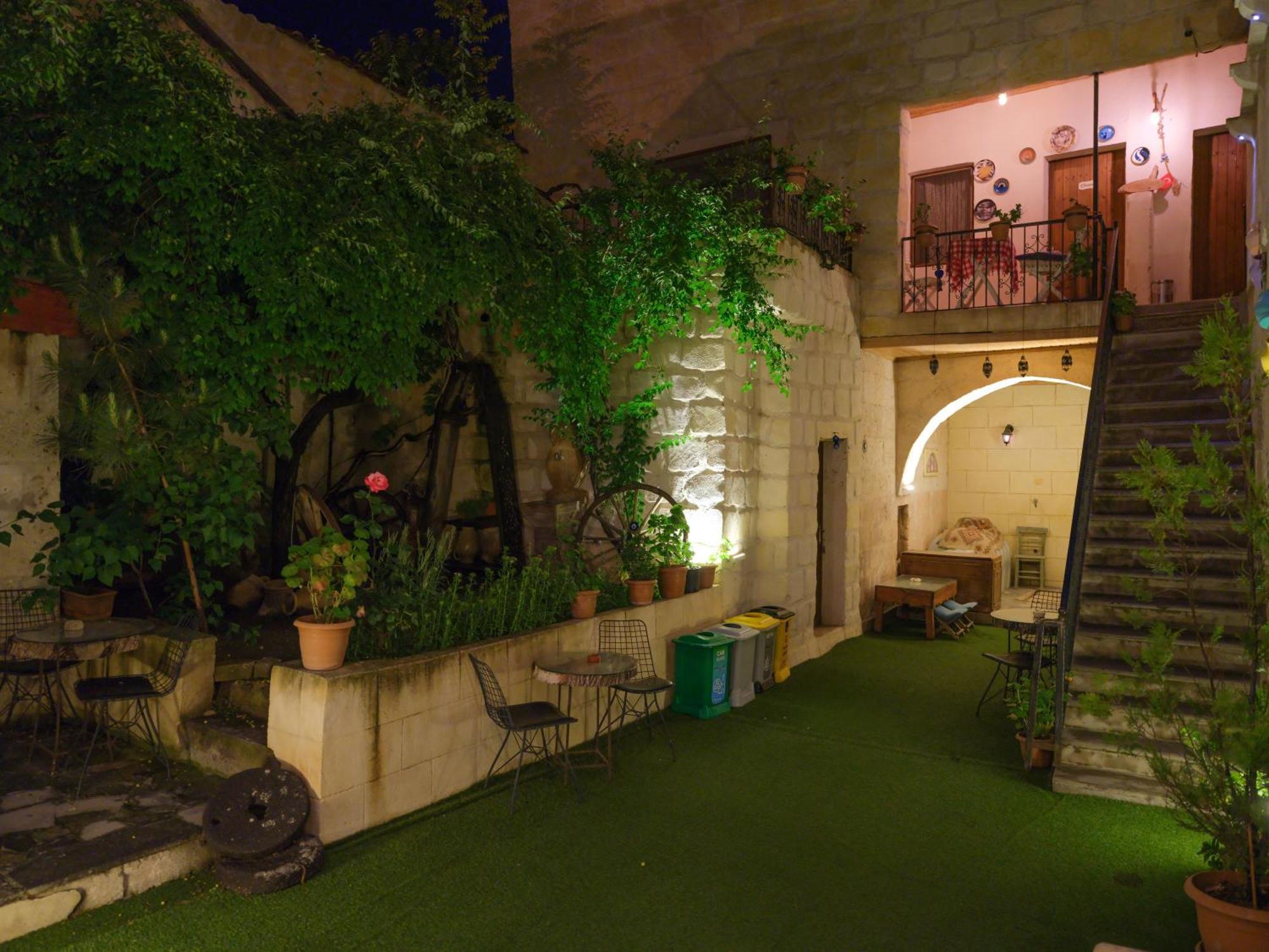 Sakli Konak Cappadocia Hotel&Restaurant Ючхисар Екстериор снимка